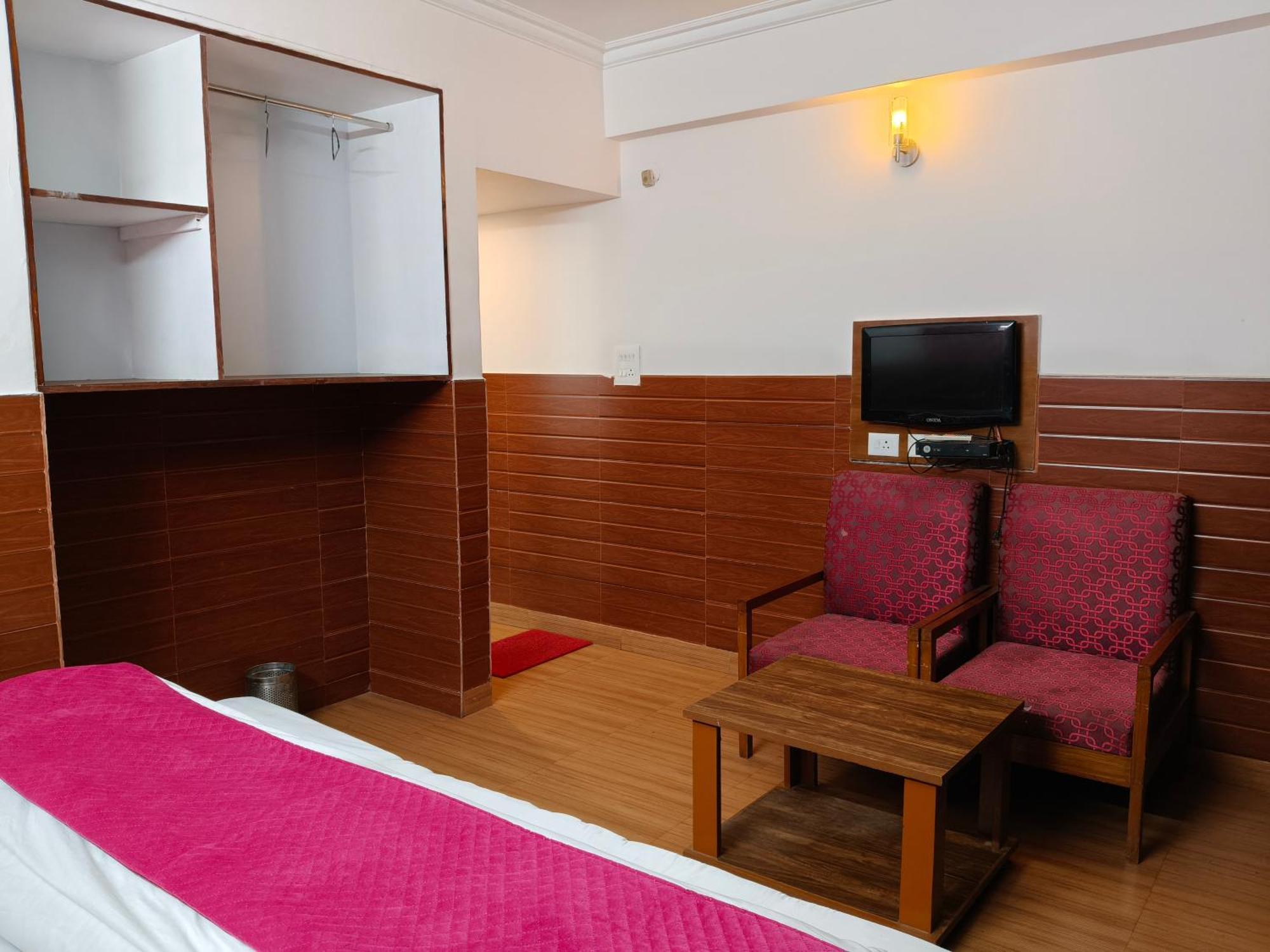 Hotel Kailash Residency 데라둔 외부 사진