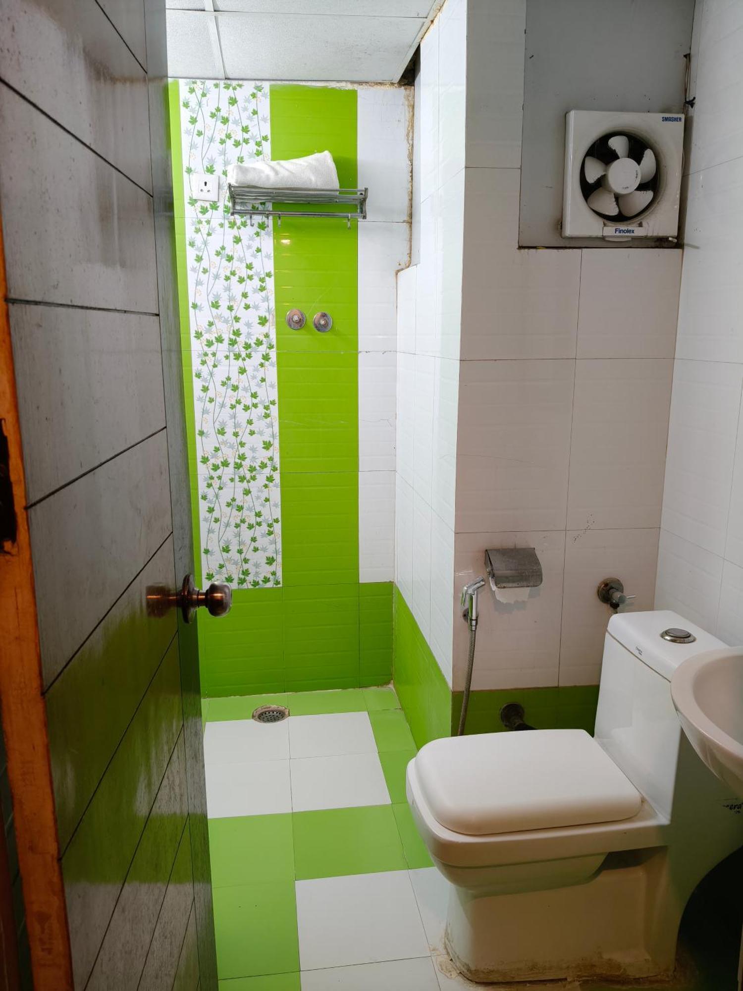 Hotel Kailash Residency 데라둔 외부 사진